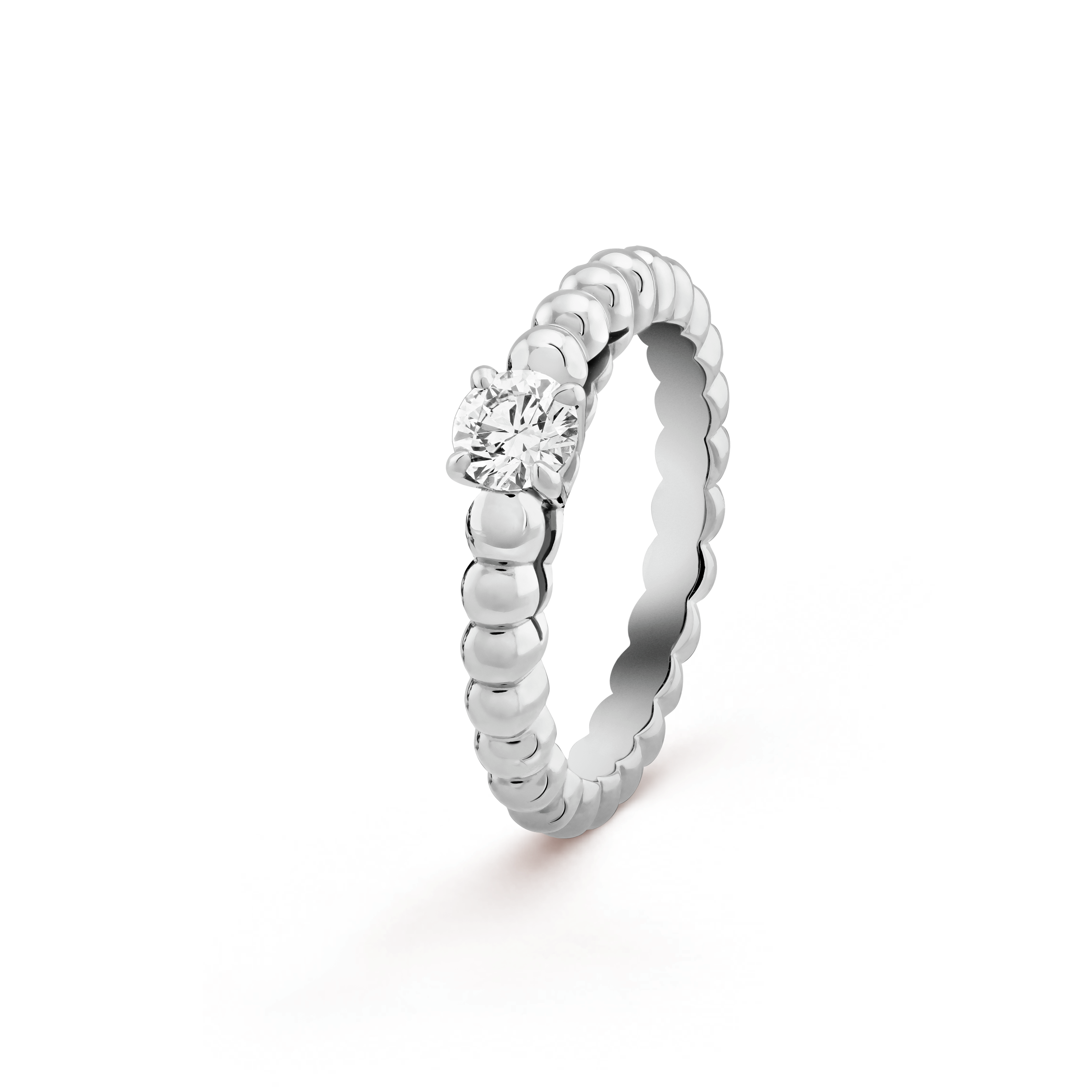 Solitaires and engagement rings