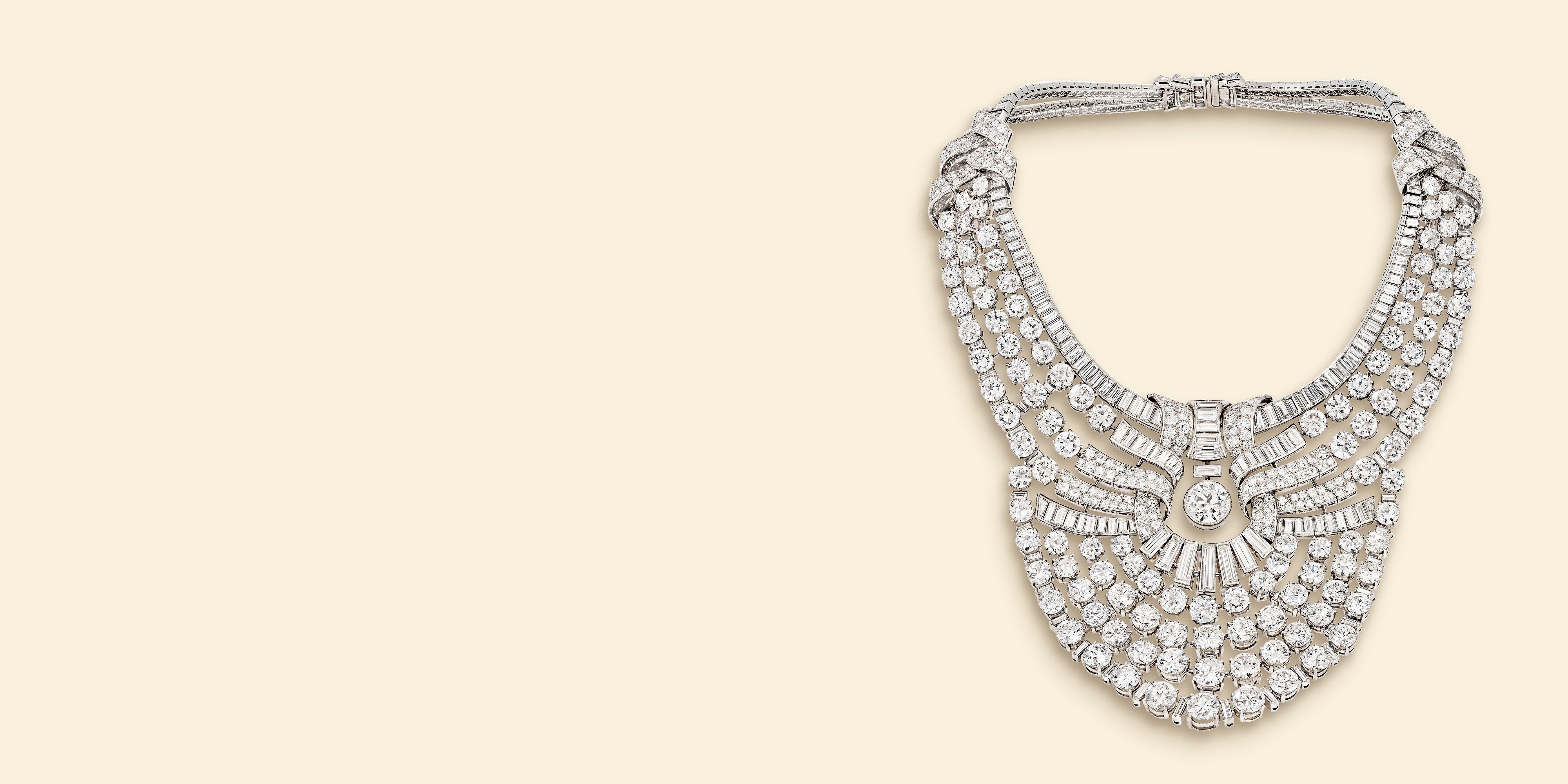 Enchanting gifts, Van Cleef & Arpels.