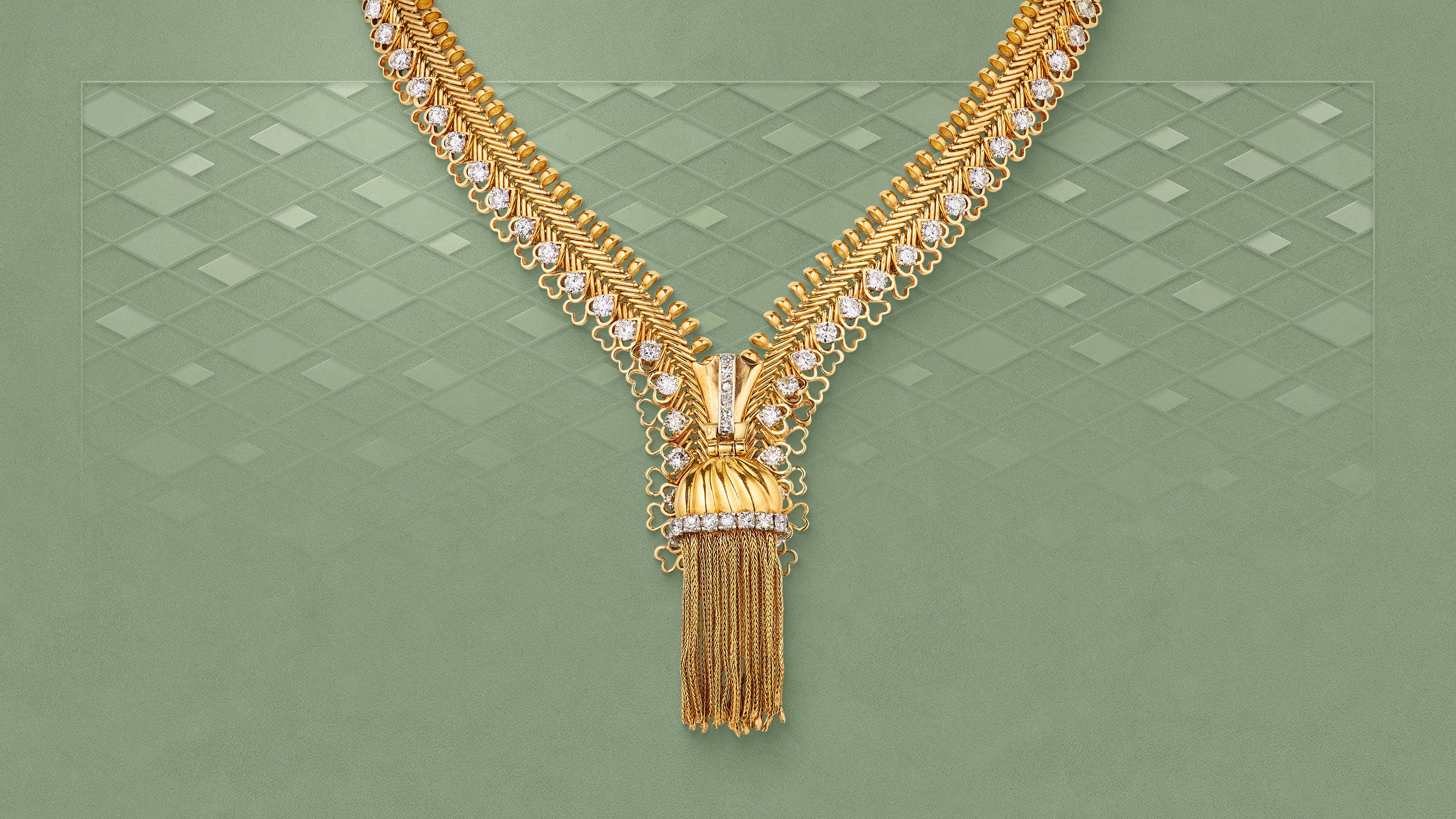 معرض "رحلة عبر توقيعات دار فان كليف أند آربلز" في بوتيك سوليتير الرياض الجديد، دار فان كليف أند آربلز.