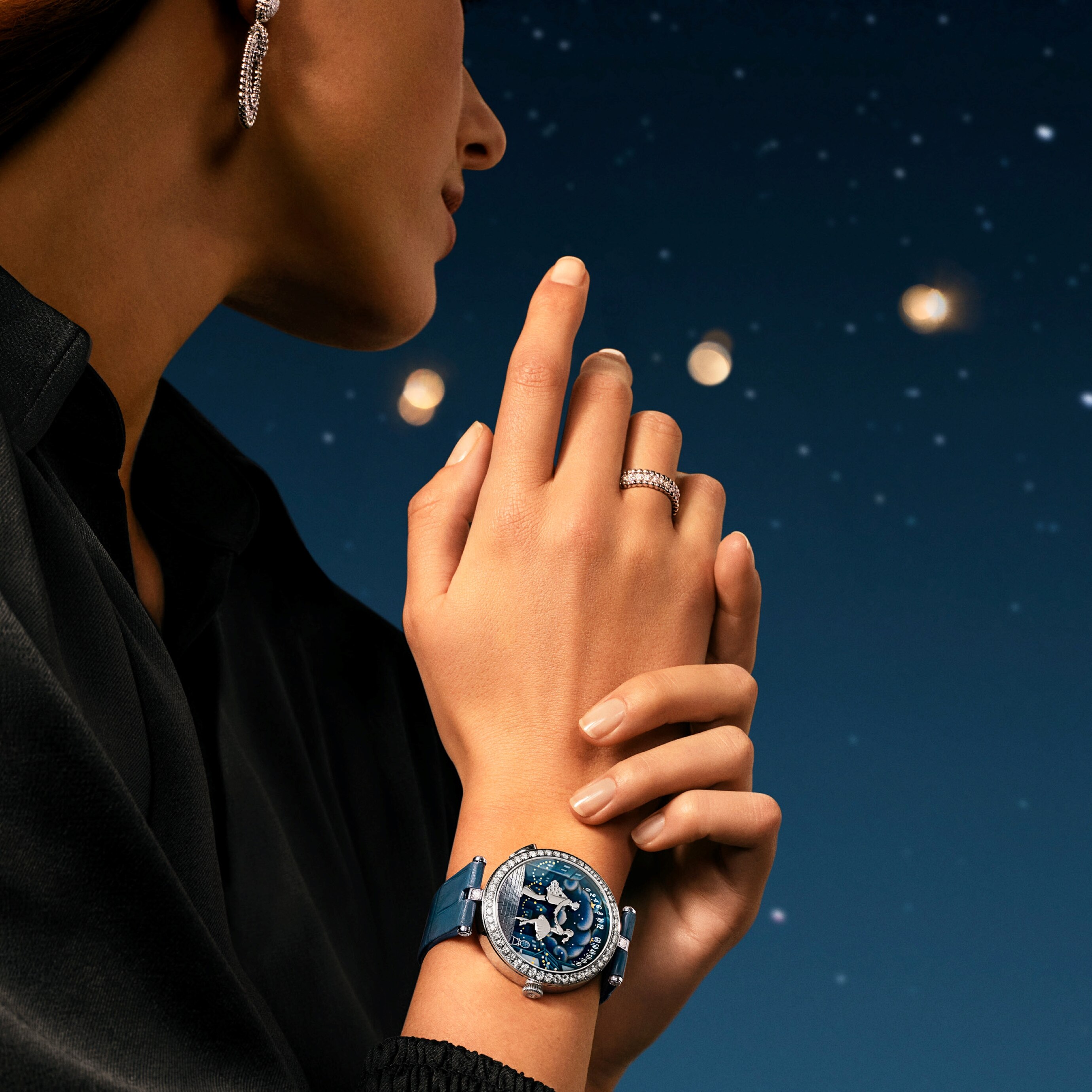 Lady Arpels Bal des Amoureux Automate watch. Rhodium plated 18K white gold, diamonds, enamel. Self-winding mechanical movement, retrograde, automaton and on-demand animation. Poetic Complications® collection, Van Cleef & Arpels.