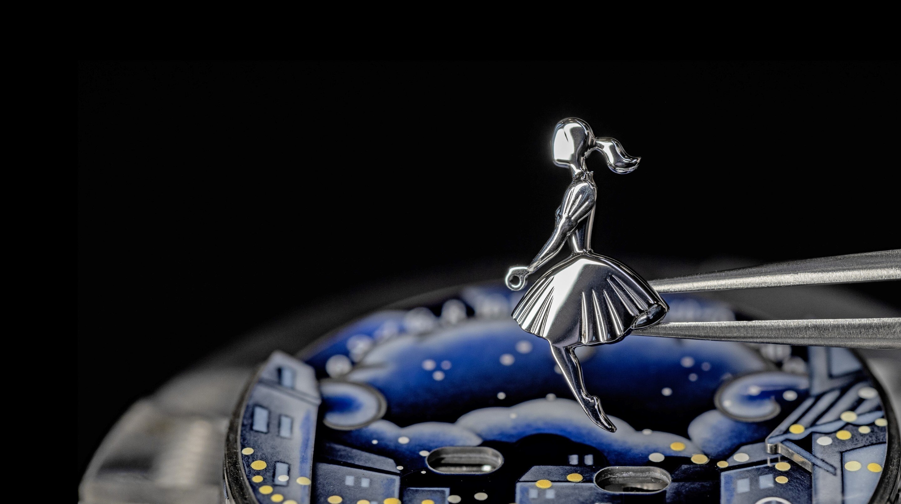 Step into the watchmaking workshops